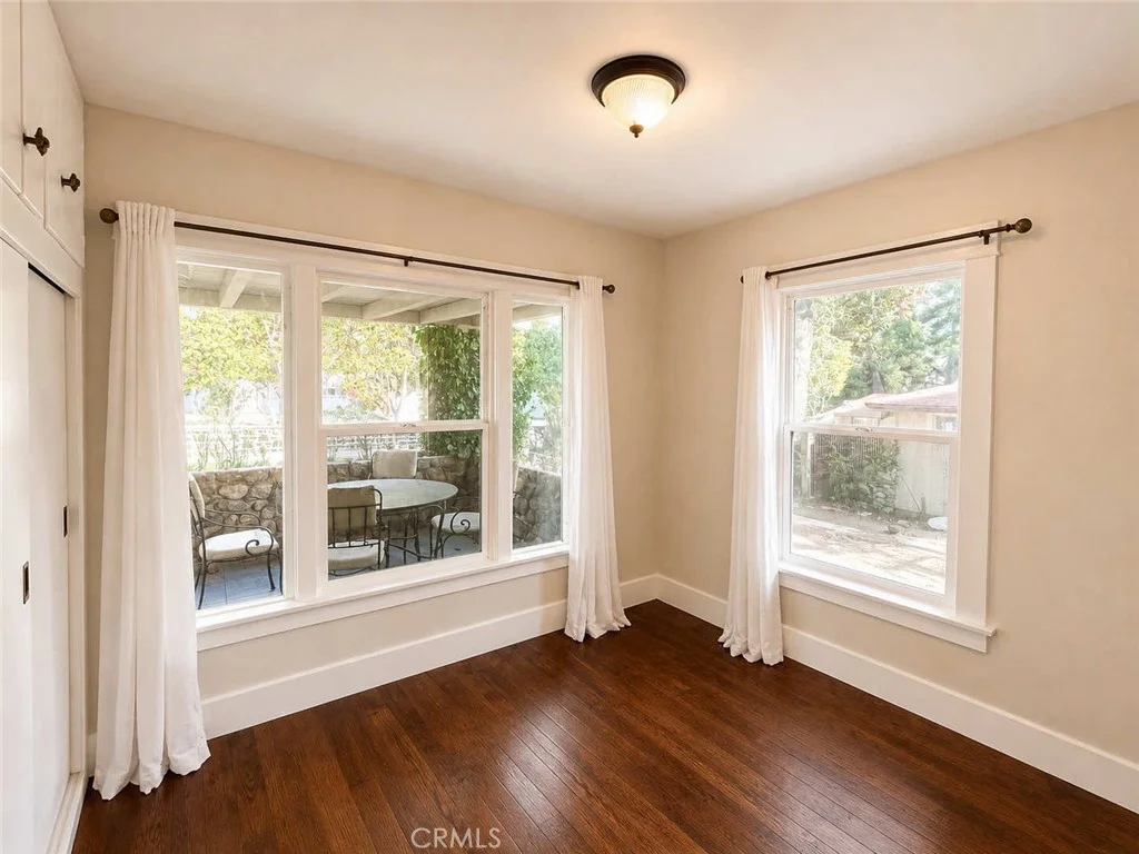 1951 N San Gorgonio Ave, Banning, CA 92220