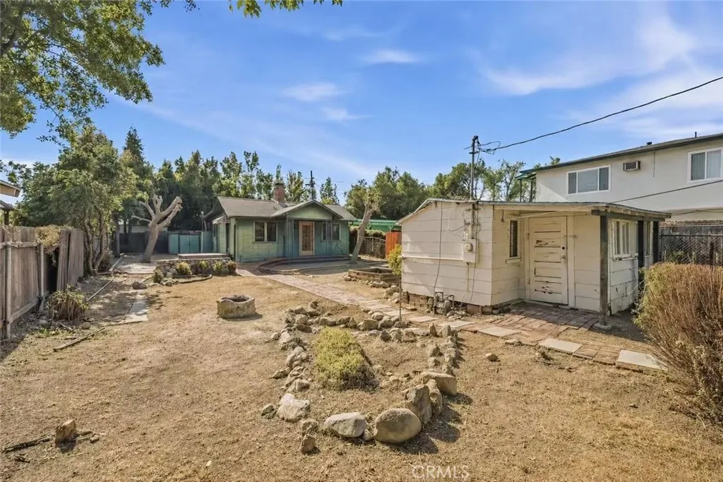 Additional image 4 of 165 S Meridith Avenue, Pasadena, CA 91106