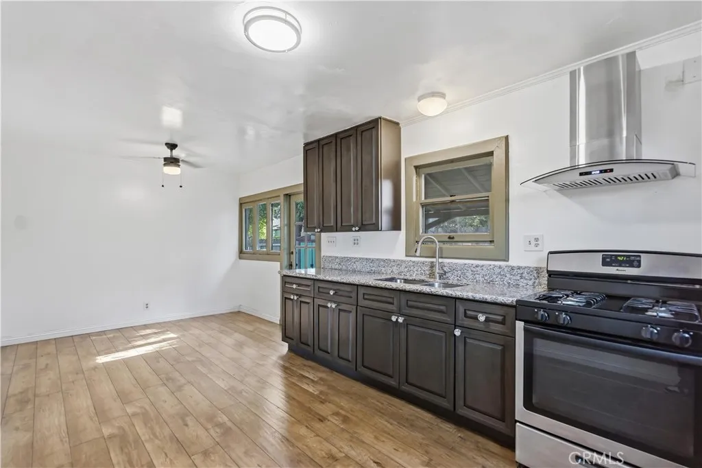 Additional image 12 of 165 S Meridith Avenue, Pasadena, CA 91106