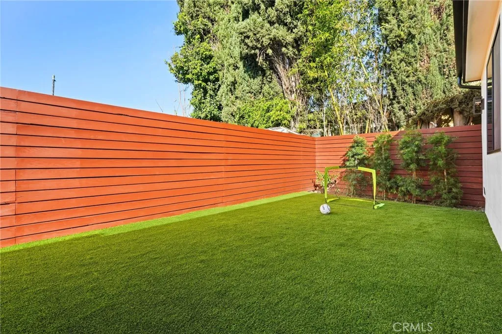 Additional image 44 of 15609 Huston Street, Encino, CA 91436