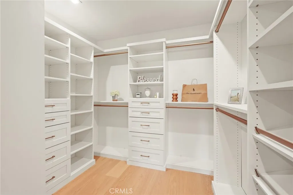 Additional image 33 of 15609 Huston Street, Encino, CA 91436