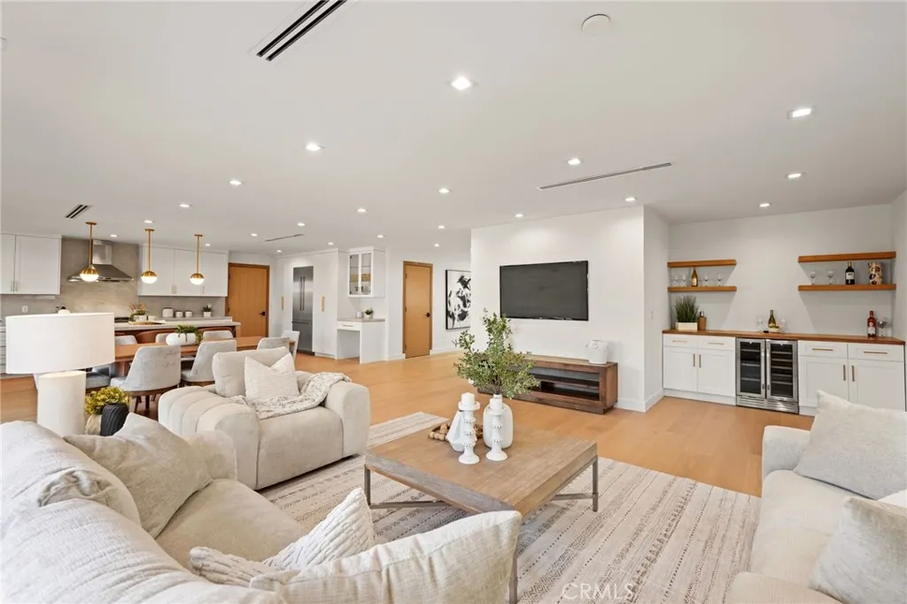 Additional image 9 of 15609 Huston Street, Encino, CA 91436