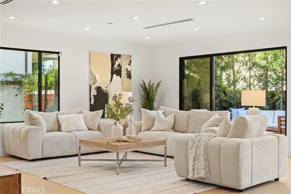 Additional image 52 of 15609 Huston Street, Encino, CA 91436