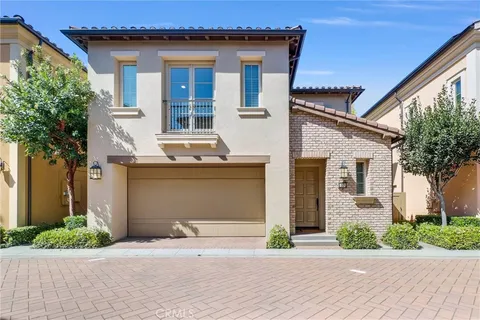 80 Lupari, Irvine, CA MLS: OC25067168