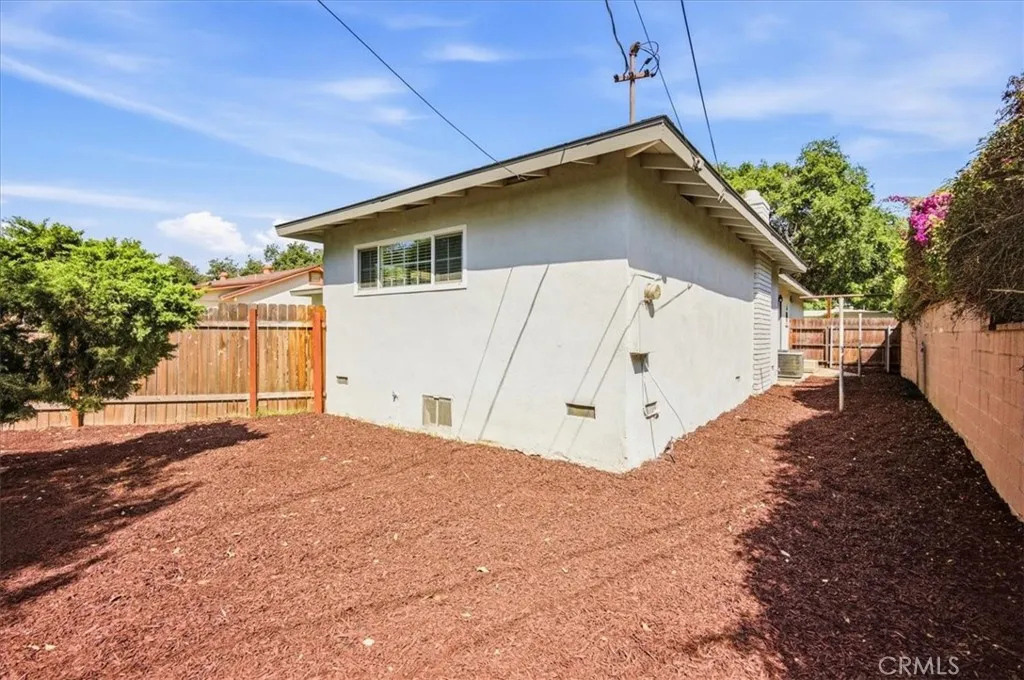 188 E Green St, Claremont, CA 91711