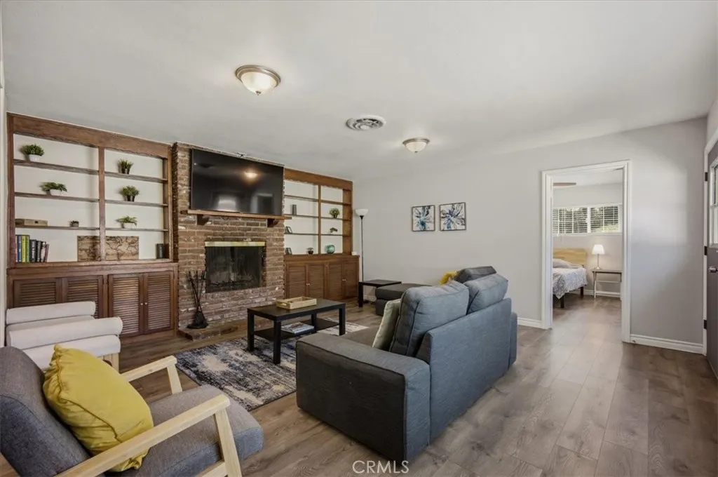 Additional image 20 of 188 E Green St, Claremont, CA 91711