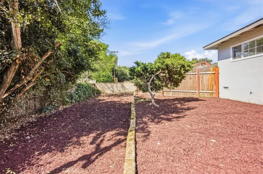 Additional image 41 of 188 E Green St, Claremont, CA 91711