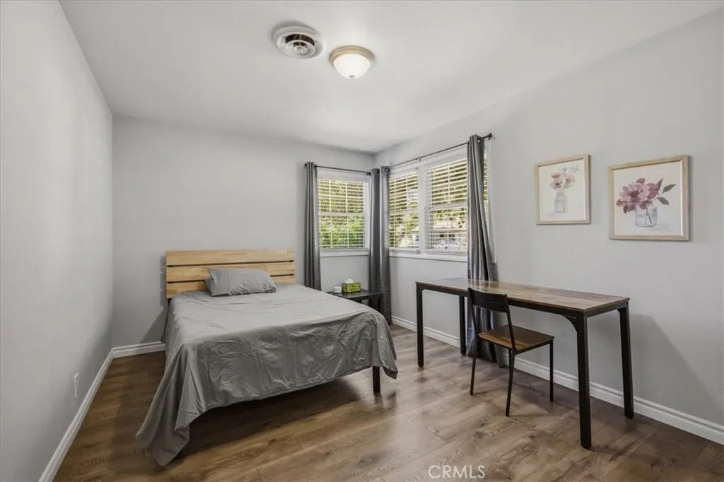 Additional image 32 of 188 E Green St, Claremont, CA 91711