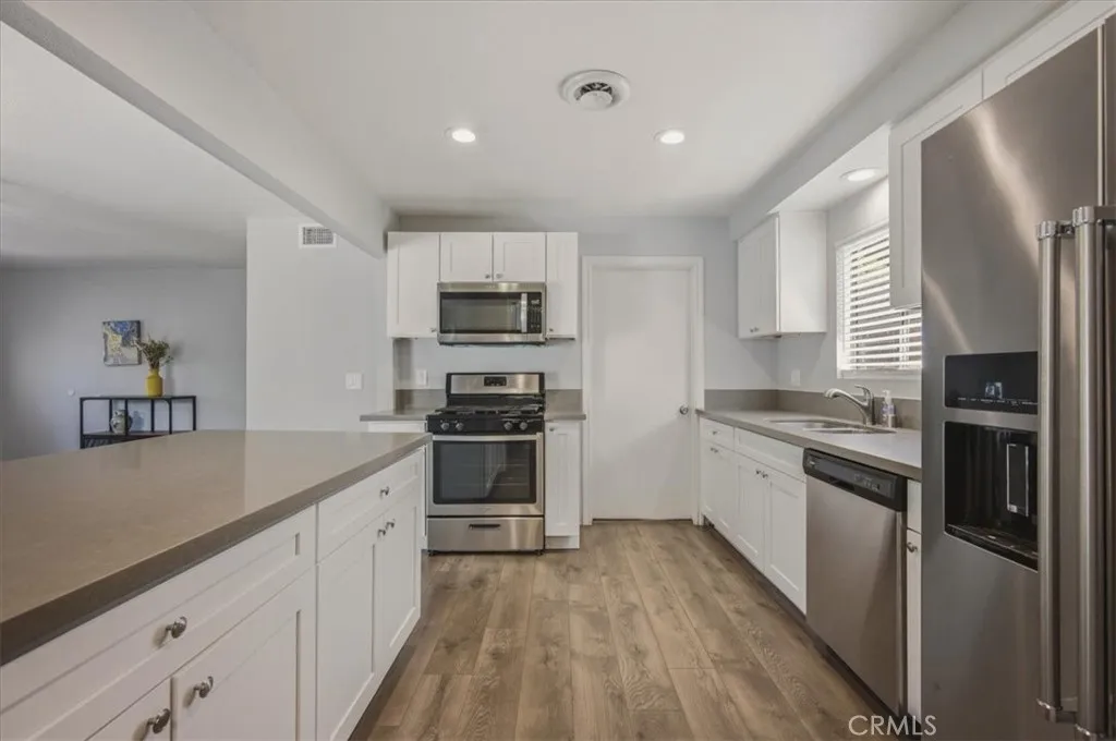 Additional image 16 of 188 E Green St, Claremont, CA 91711