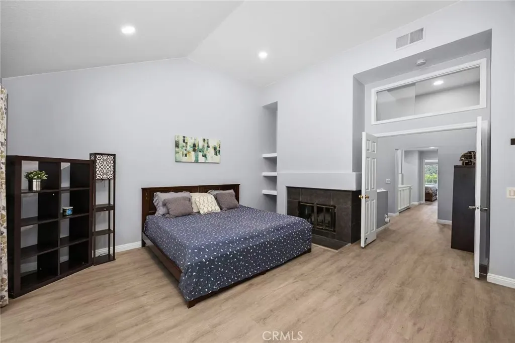 Additional image 43 of 56 Lakefront Unit 52, Irvine, CA 92604