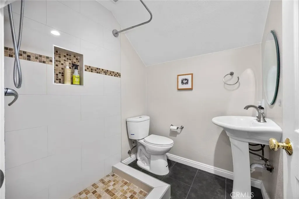 Additional image 41 of 56 Lakefront Unit 52, Irvine, CA 92604