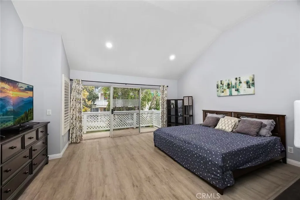 Additional image 42 of 56 Lakefront Unit 52, Irvine, CA 92604