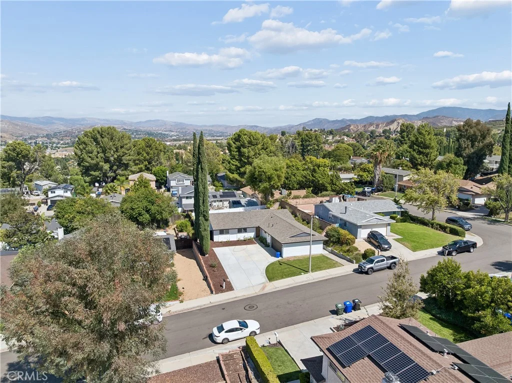 26410 Gimlet Dr, Newhall, CA 91321