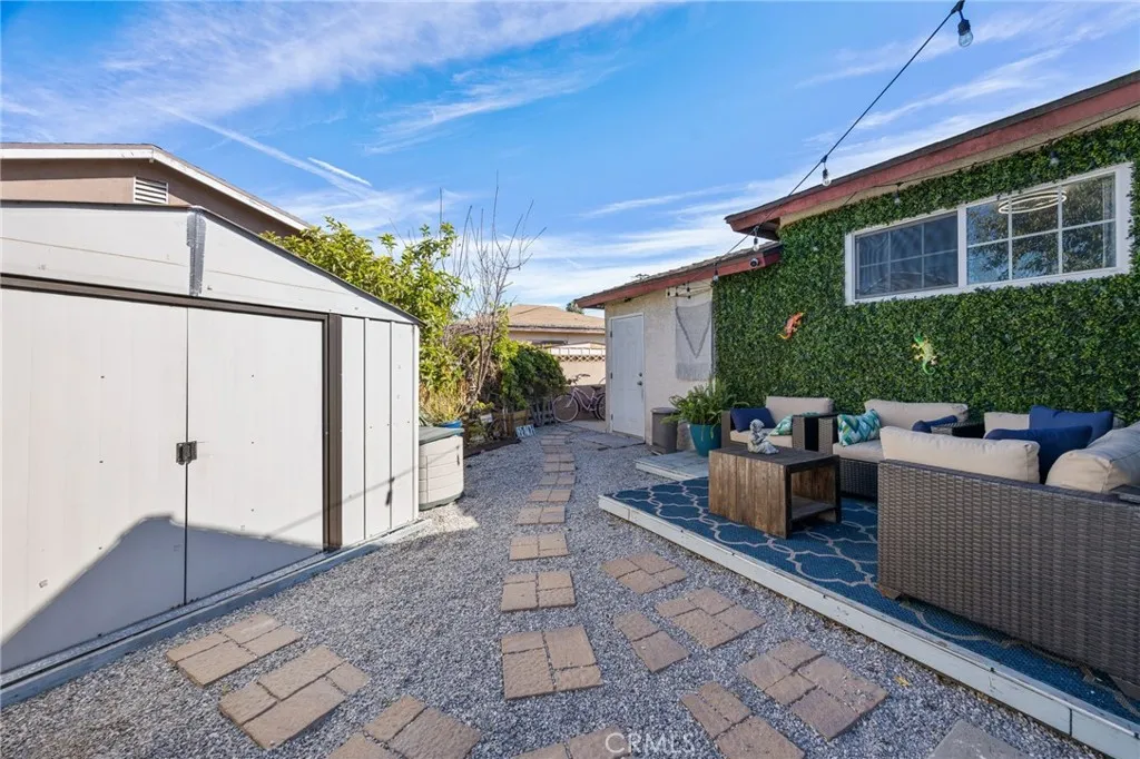 Additional image 109 of 421 E 219th St, Carson, CA 90745