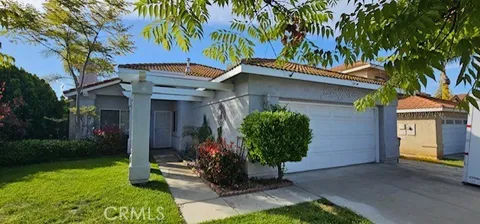 40004 Daphne Drive, Murrieta, CA MLS: SW25041108