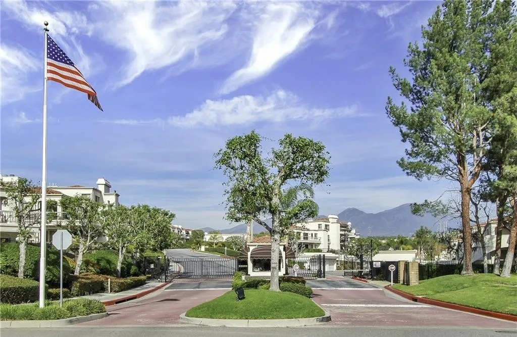 22462 Alcudia, Mission Viejo, CA 92692