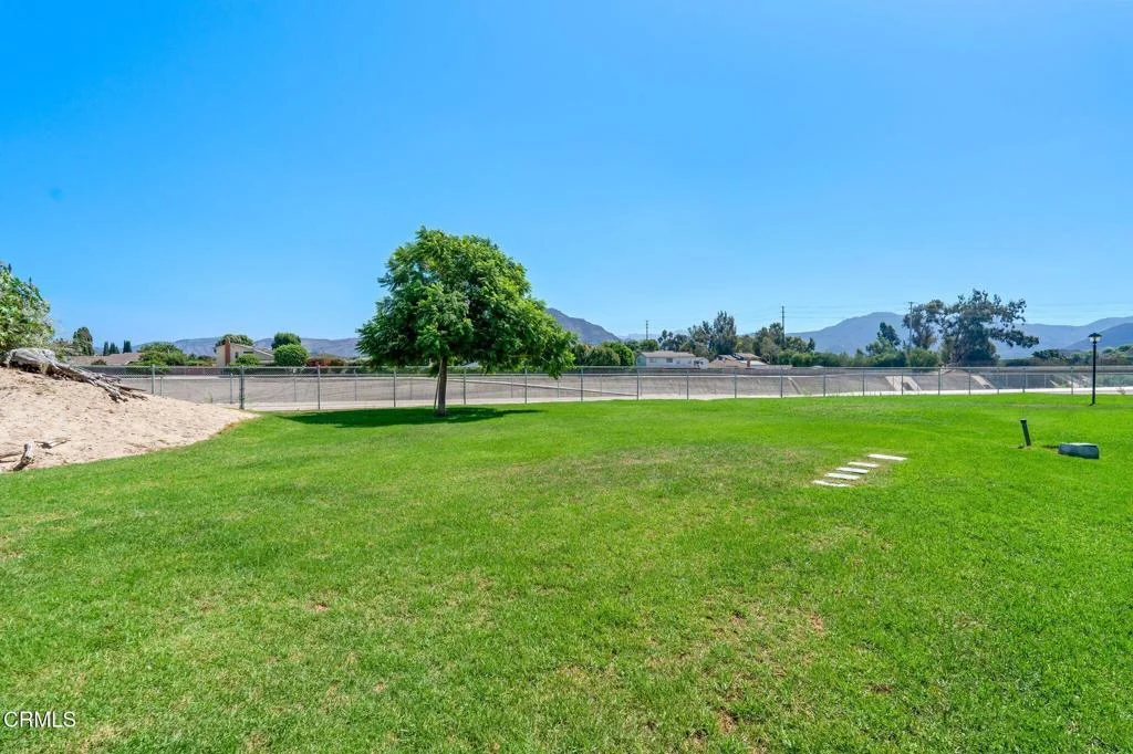 133 Calle De La Rosa Unit 133, Camarillo, CA 93012