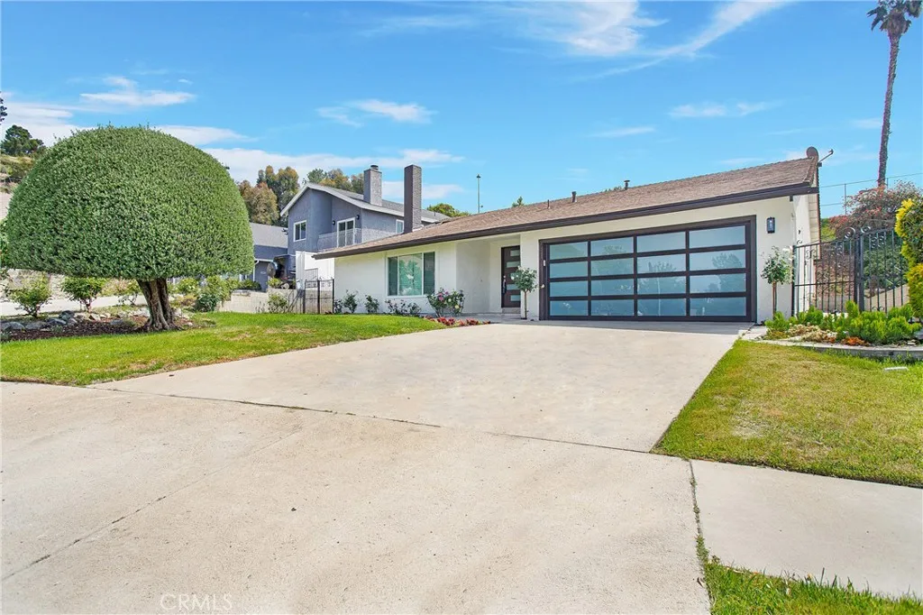 3212 N Frederic Street, Burbank, CA 91504