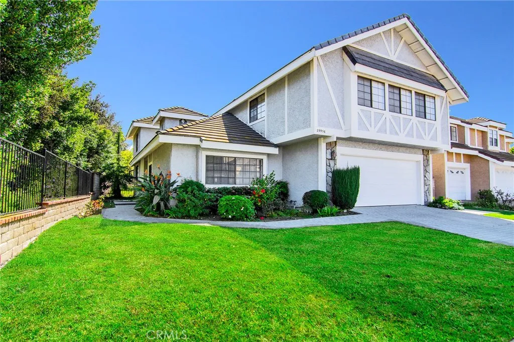 29956 Trail Creek Drive, Agoura Hills, CA 91301