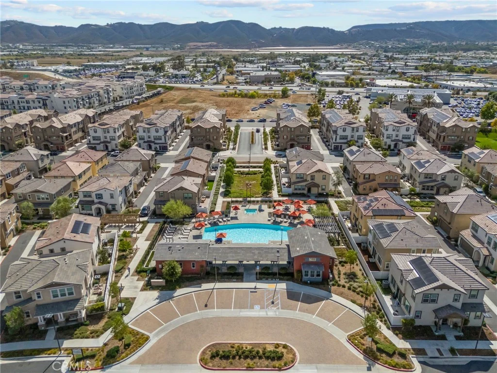 40512 Birchfield Dr, Temecula, CA 92591