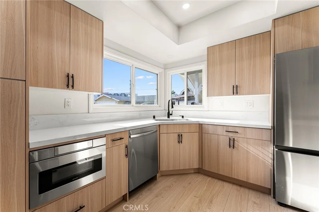 Additional image 14 of 800 E Sandra Avenue, Arcadia, CA 91006