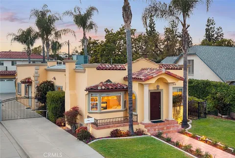 299 Virginia Avenue, Pasadena, CA 91107 - MLS#: AR25049841