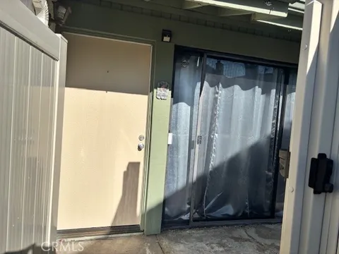 5257 Colodny Drive Unit 3, Agoura Hills, CA MLS: SR25044912