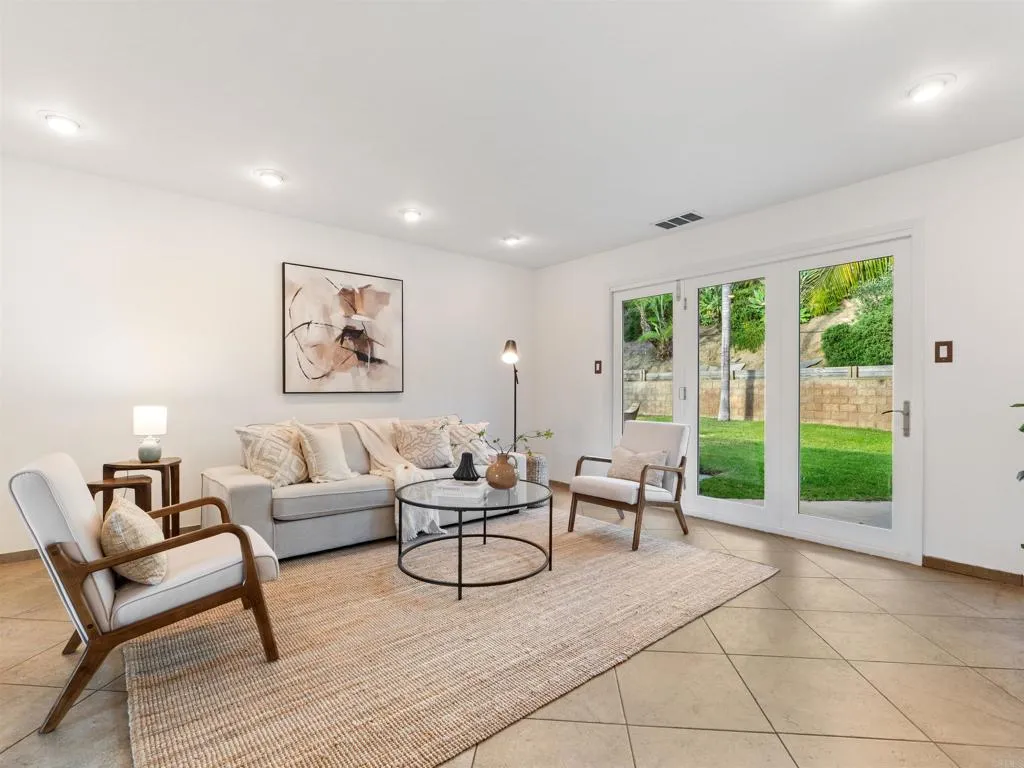 Additional image 3 of 152 Carey Road, Oceanside, CA 92054