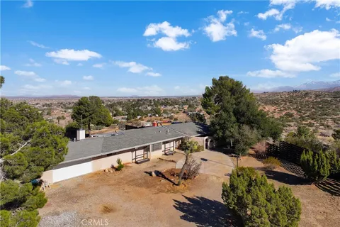 36042 32nd Street E, Palmdale, CA MLS: SR25050840