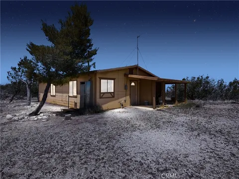 30711 212nd Street E, Llano, CA MLS: TR25096790