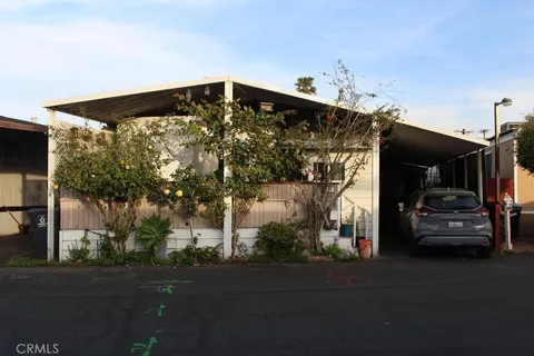221 Cologne Dr, Santa Ana, CA MLS: PW25039434