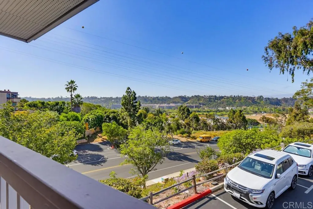 Additional image 13 of 6394 Caminito Lazaro, San Diego, CA 92111