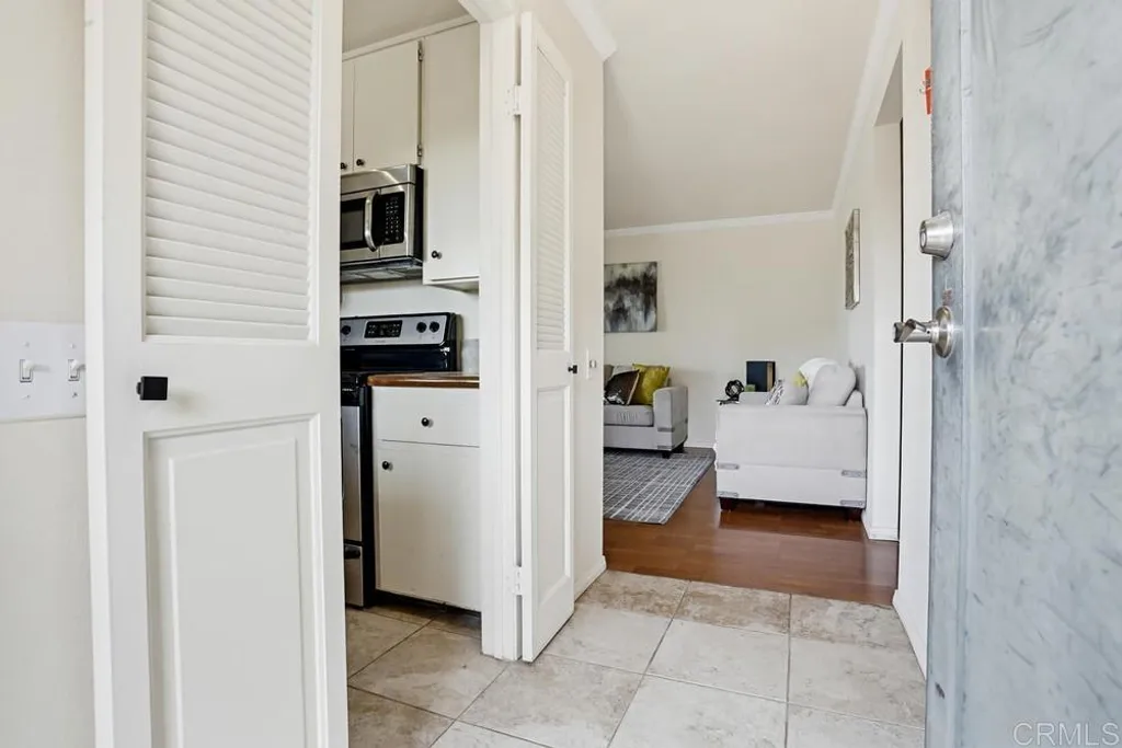 Additional image 5 of 6394 Caminito Lazaro, San Diego, CA 92111