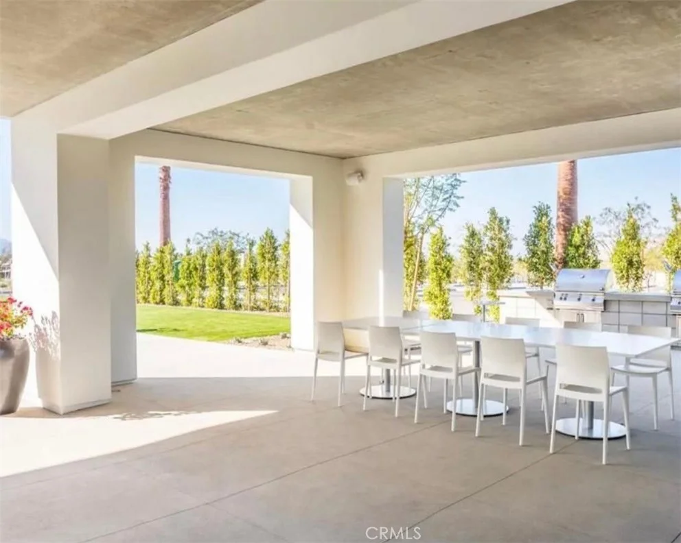264 Mustang Ln, Palm Springs, CA 92262