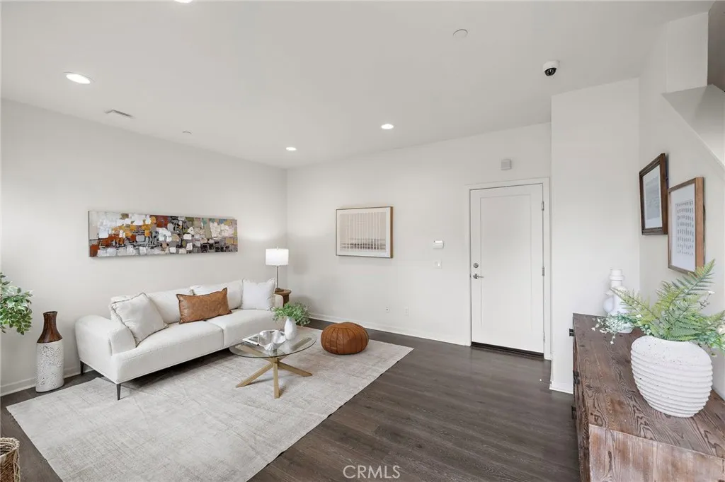 Additional image 6 of 116 Epic, Irvine, CA 92618