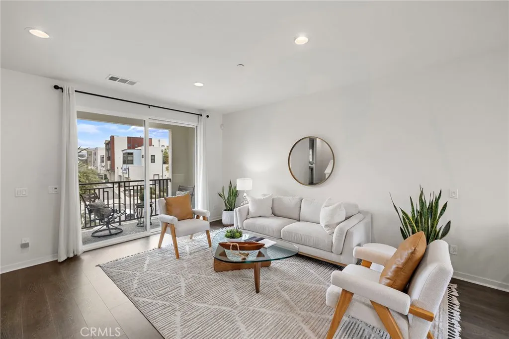 Additional image 7 of 116 Epic, Irvine, CA 92618