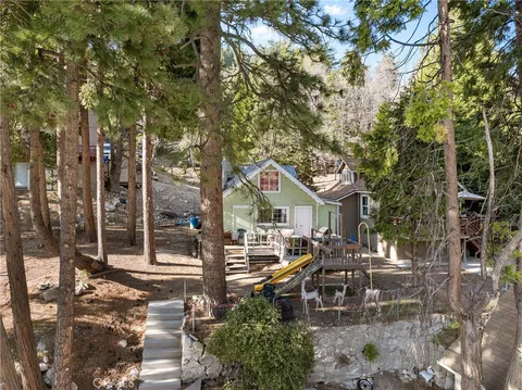26626 Highway 18, Rimforest, CA 92378 - MLS#: IG25090938