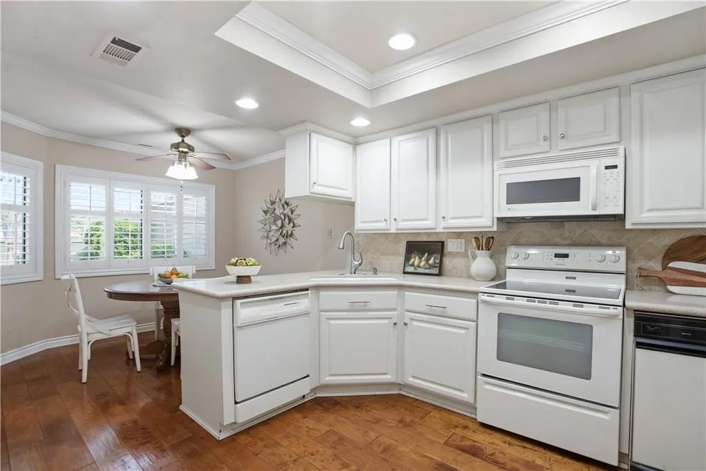 Additional image 11 of 872 Pebble Beach Dr, Upland, CA 91784