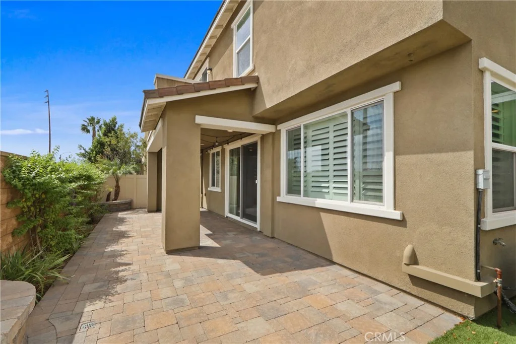 618 S Lakeshore Drive, Anaheim, CA 92806