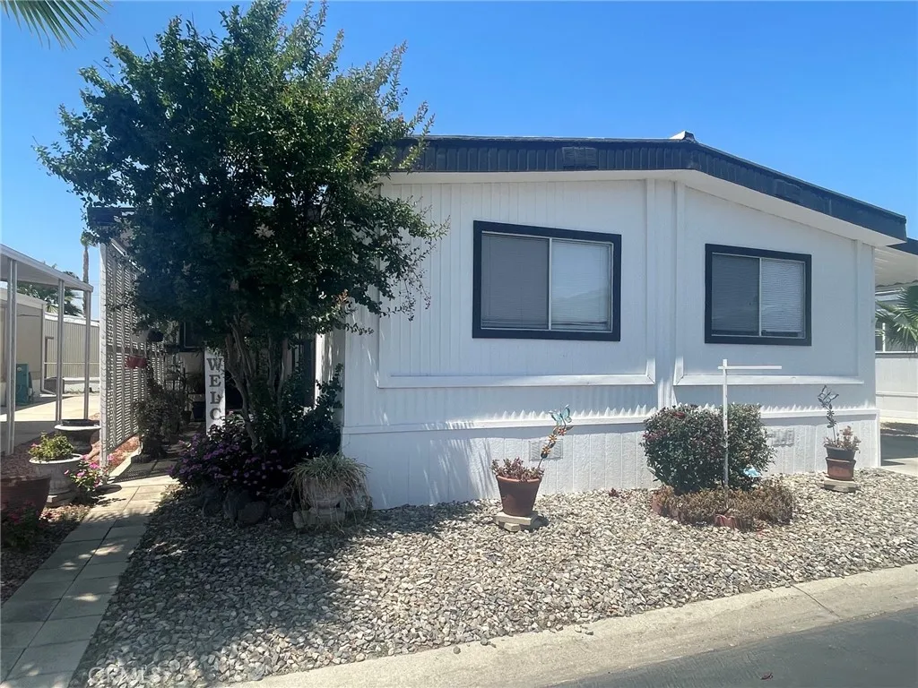 Additional image 3 of 1150 N Kirby Street Unit 63, Hemet, CA 92545