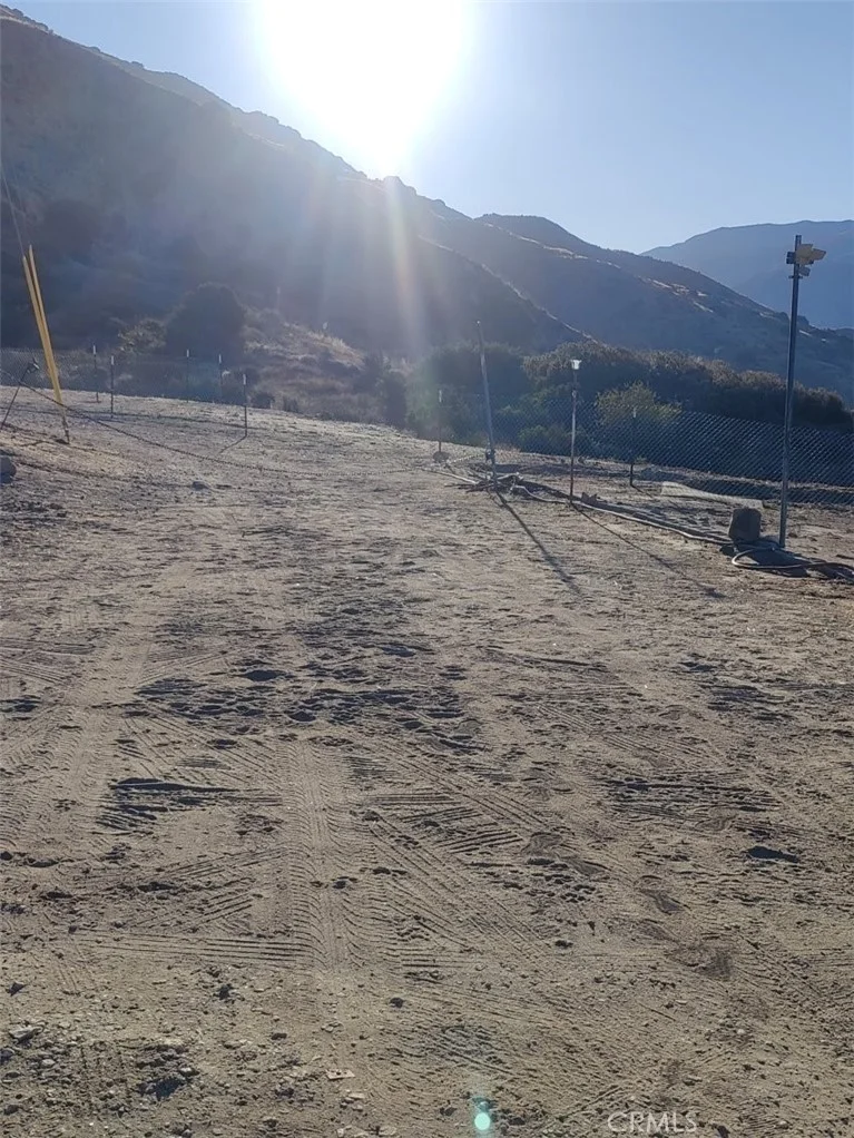 11111 Gastone Dr, Kagel Canyon, CA 91342