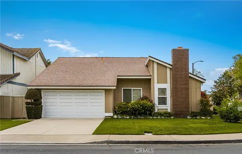 5 Deerwood W, Irvine, CA MLS: PW25089896