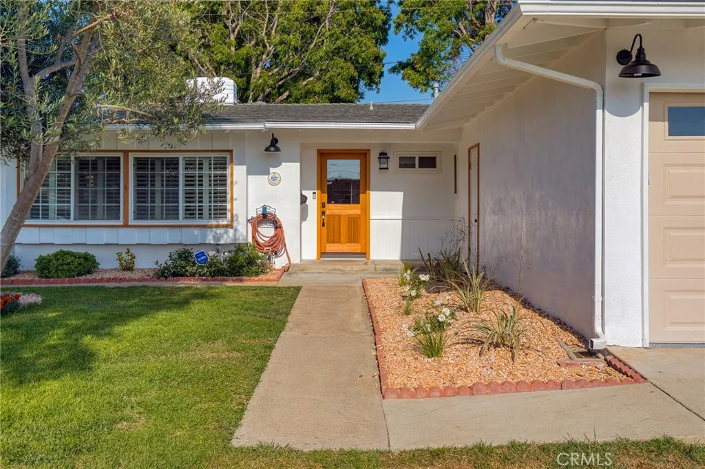 Additional image 3 of 3268 Michigan Ave, Costa Mesa, CA 92626
