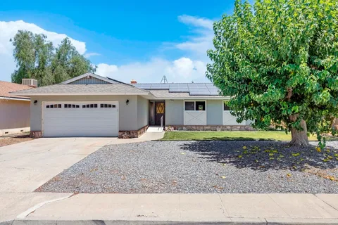 Property image for 454 Dartmouth Avenue, Coalinga, CA 93210