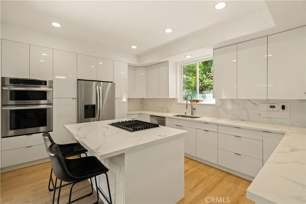 Additional image 18 of 2406 Huntington Lane Unit B, Redondo Beach, CA 90278