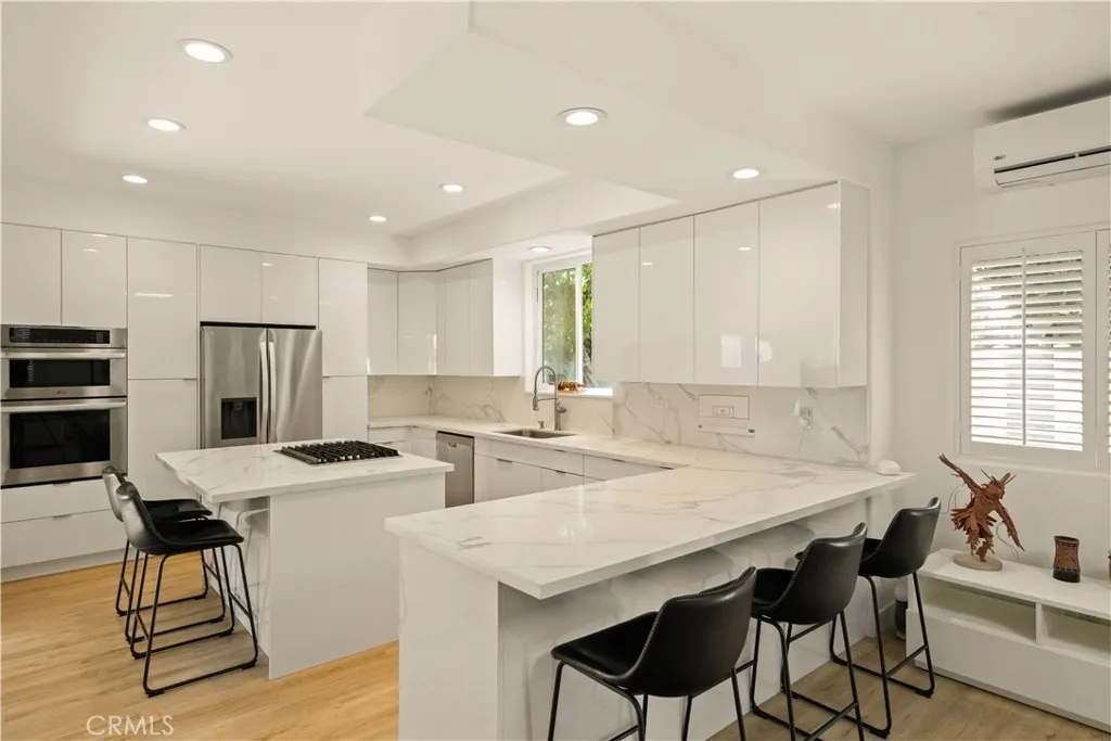 Additional image 69 of 2406 Huntington Lane Unit B, Redondo Beach, CA 90278