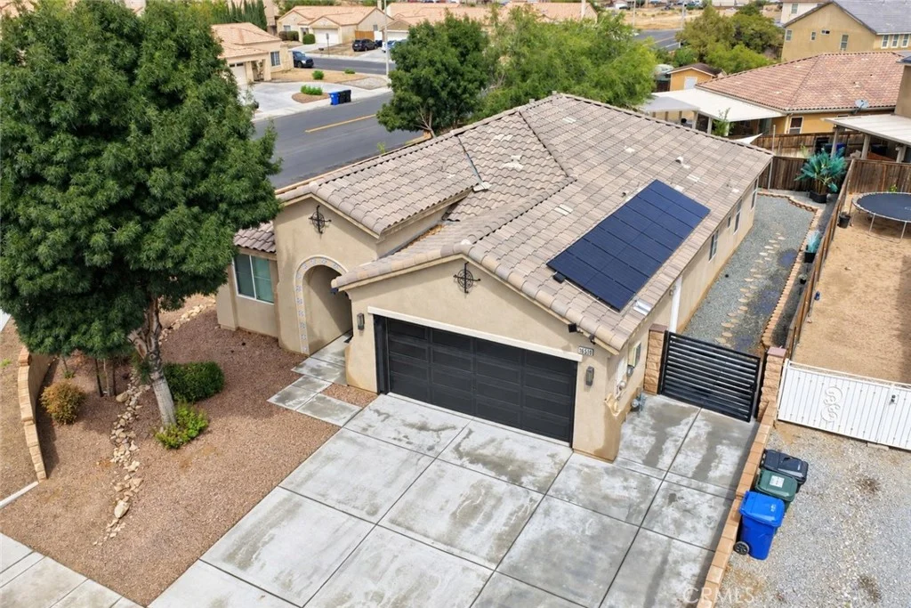 16510 Denham Lane, Victorville, CA 92395