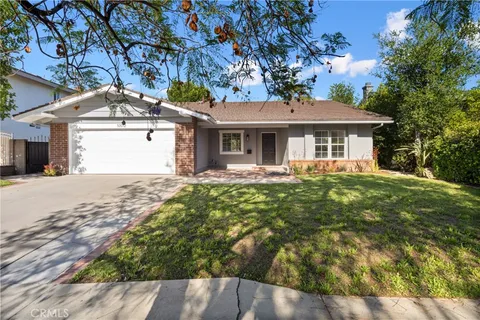 10012 Glade Avenue, Chatsworth, CA MLS: PW25114114