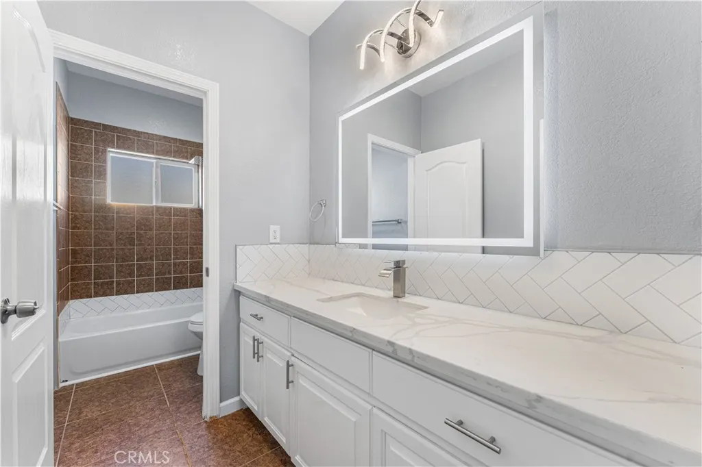 Additional image 88 of 21921 Calhoun Dr, California City, CA 93505