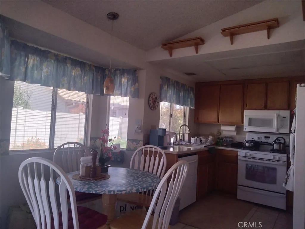 Additional image 7 of 6353 Colonial Ave, Banning, CA 92220